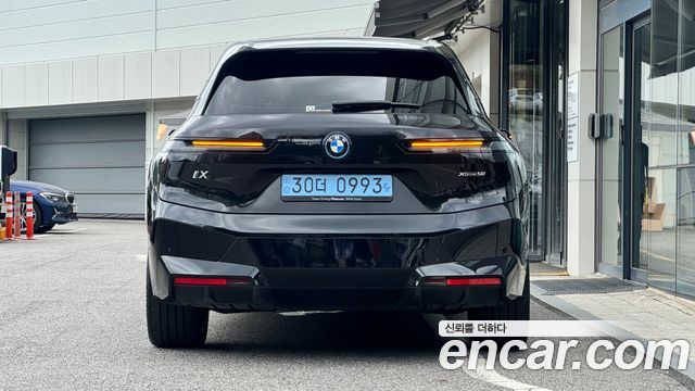 BMW iX 2024 — photo 4