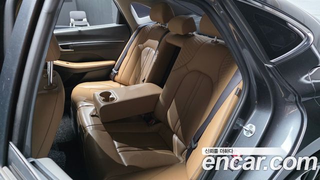 Hyundai Sonata 2020 — photo 18