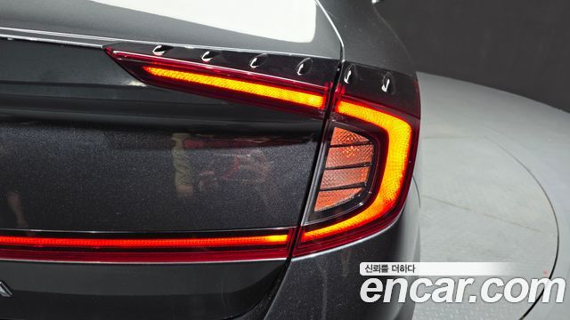Hyundai Sonata 2020 — photo 9