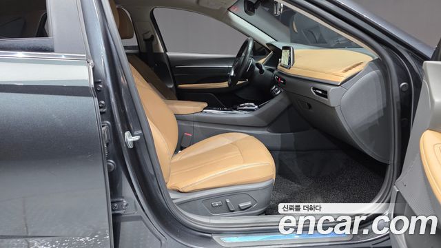 Hyundai Sonata 2020 — photo 16