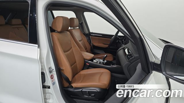 BMW X3 2016 — photo 12