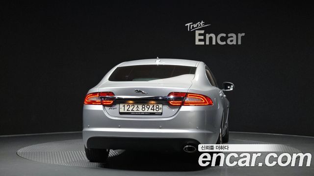 Jaguar XF 2014 — photo 4