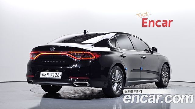 Hyundai Grandeur 2019 — photo 2