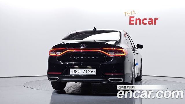 Hyundai Grandeur 2019 — photo 4
