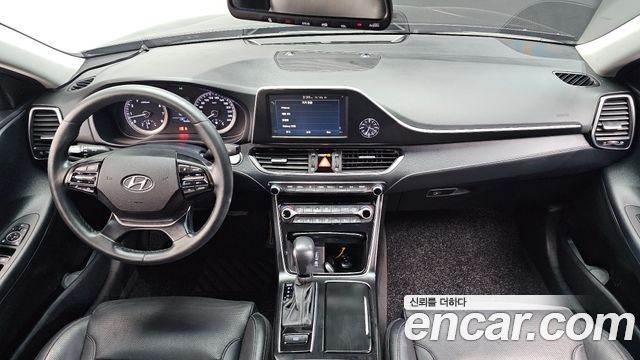 Hyundai Grandeur 2019 — photo 10