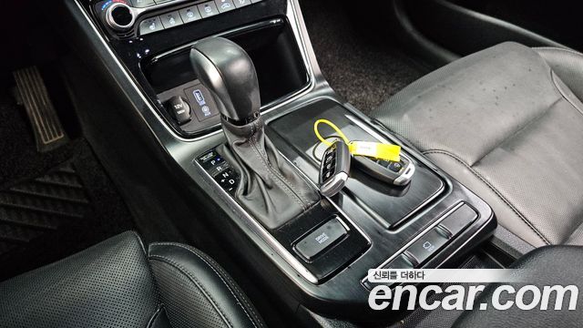 Hyundai Grandeur 2019 — photo 12
