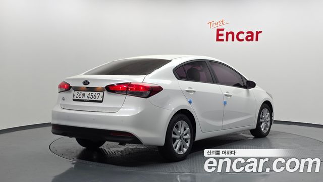 Kia K3 2017 — photo 2