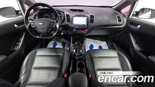 Kia K3 2017 — photo 7