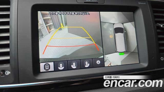 Kia Canival 2018 — photo 23