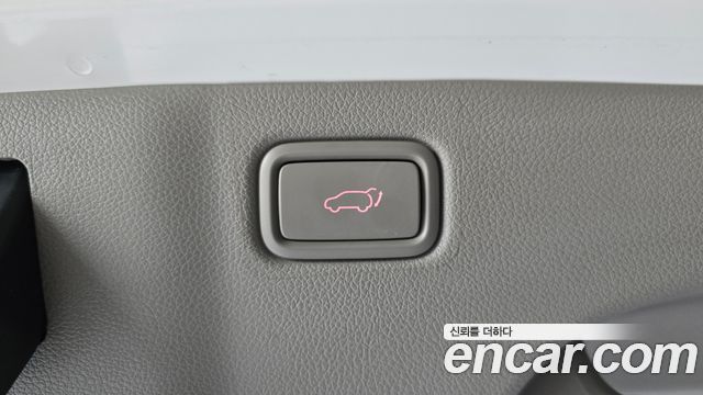 Kia Canival 2018 — photo 26