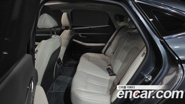 Hyundai Sonata 2021 — photo 12