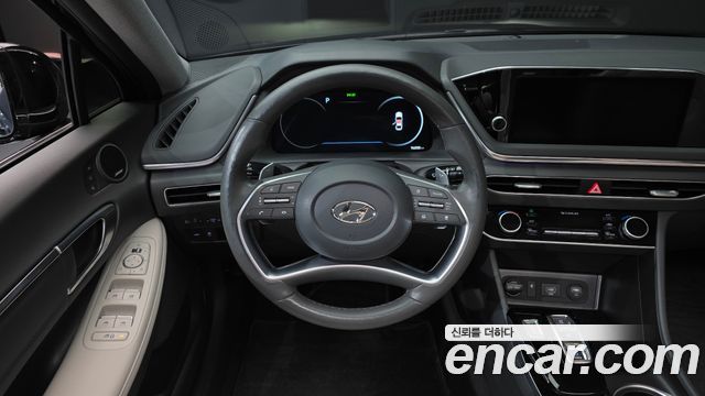 Hyundai Sonata 2021 — photo 13