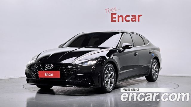 Hyundai Sonata 2022 — photo 1