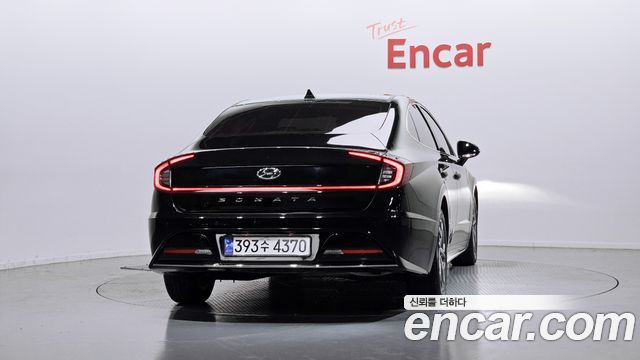 Hyundai Sonata 2022 — photo 4