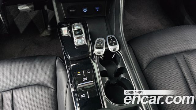 Hyundai Sonata 2022 — photo 9
