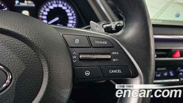 Hyundai Sonata 2022 — photo 15