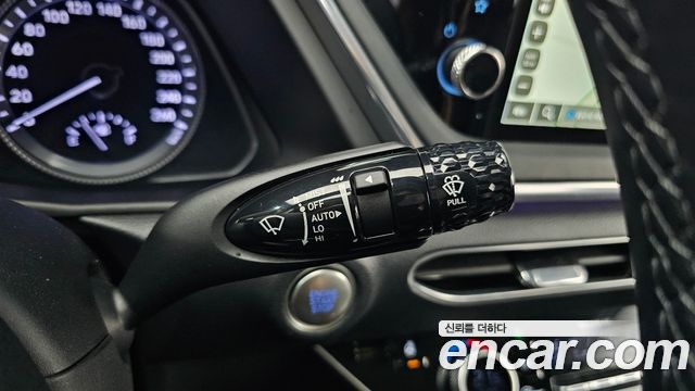Hyundai Sonata 2022 — photo 19