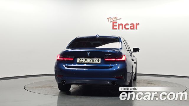 BMW 3-Series 2021 — photo 4