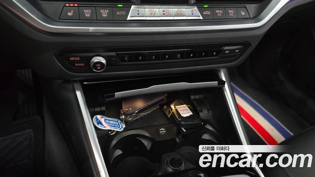 BMW 3-Series 2021 — photo 24