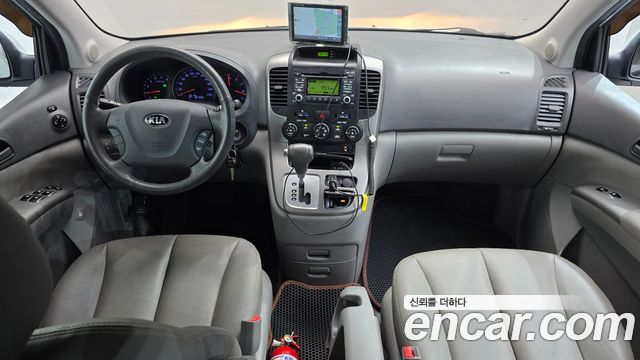 Kia Canival 2013 — photo 7