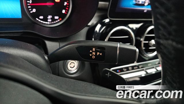 Mercedes-Benz C-Class 2019 — photo 9