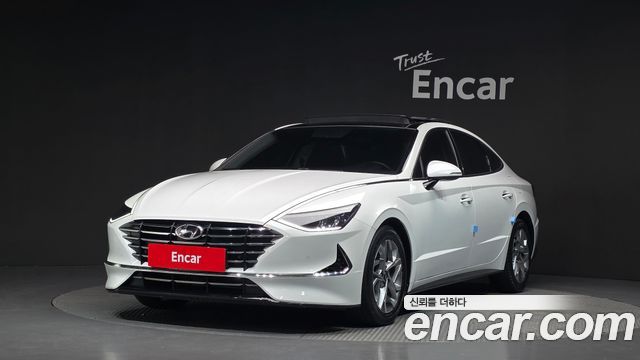 Hyundai Sonata 2020 — photo 1