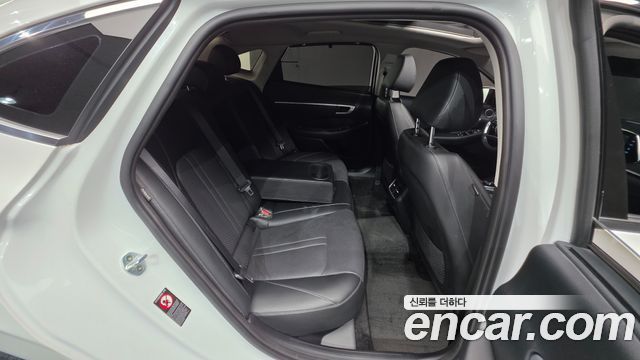 Hyundai Sonata 2020 — photo 18