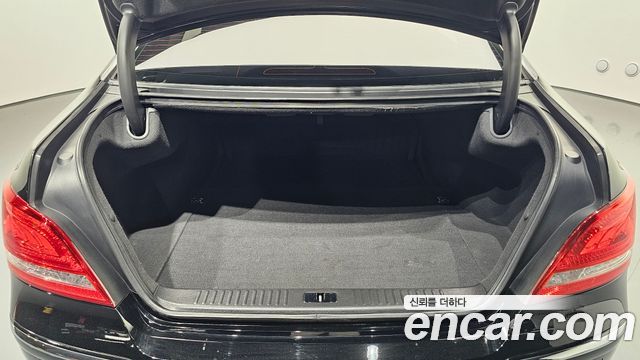 Hyundai Equus 2012 — photo 17