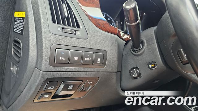 Hyundai Equus 2012 — photo 20