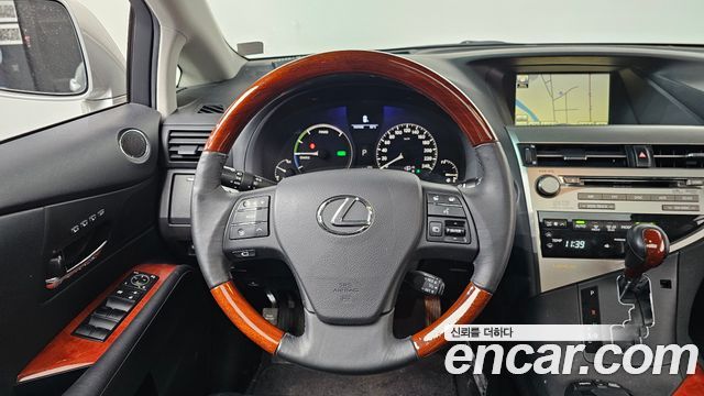 Lexus RX 2010 — photo 12