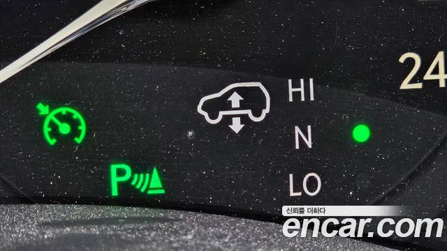 Lexus RX 2010 — photo 16