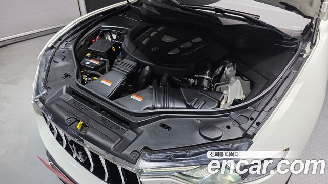 Maserati Levante 2020 — photo 6