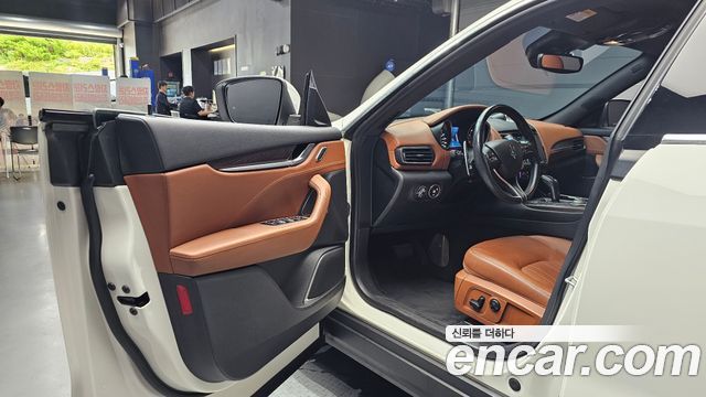 Maserati Levante 2020 — photo 13