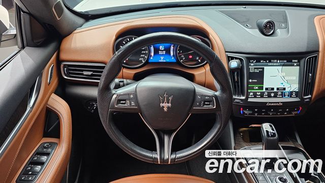 Maserati Levante 2020 — photo 19