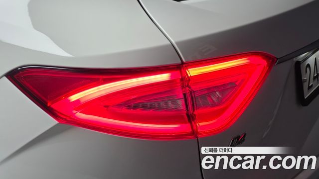 Maserati Levante 2020 — photo 9