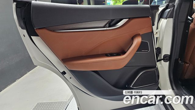Maserati Levante 2020 — photo 15