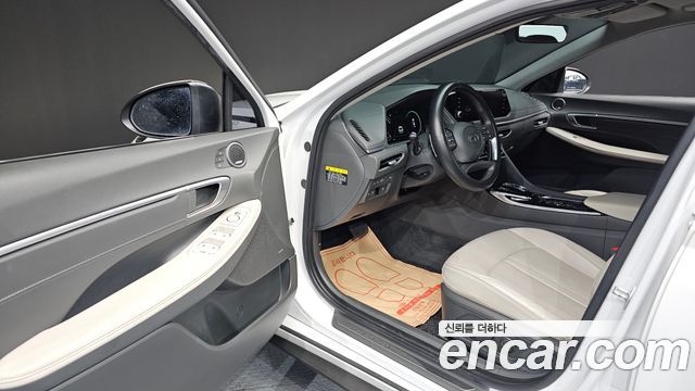 Hyundai Sonata 2020 — photo 13