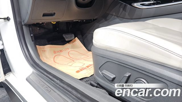 Hyundai Sonata 2020 — photo 28