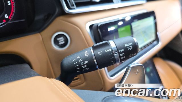 Land Rover Range Rover Velar 2020 — photo 23