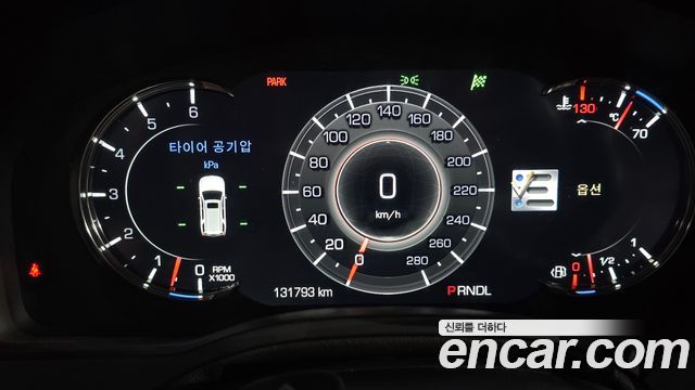 Cadillac Escalade 2018 — photo 8