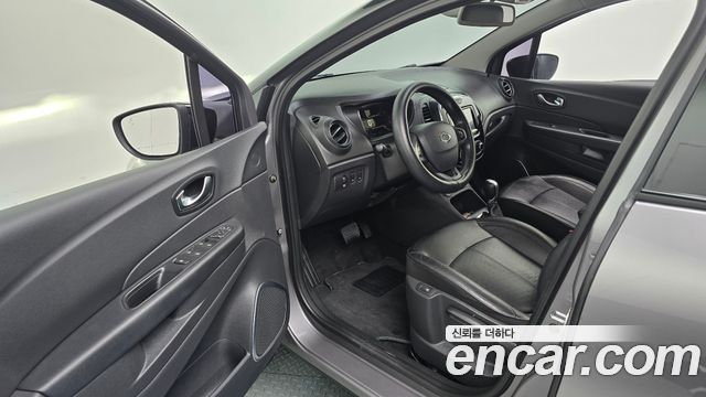 Renault Korea QM3 2018 — photo 10