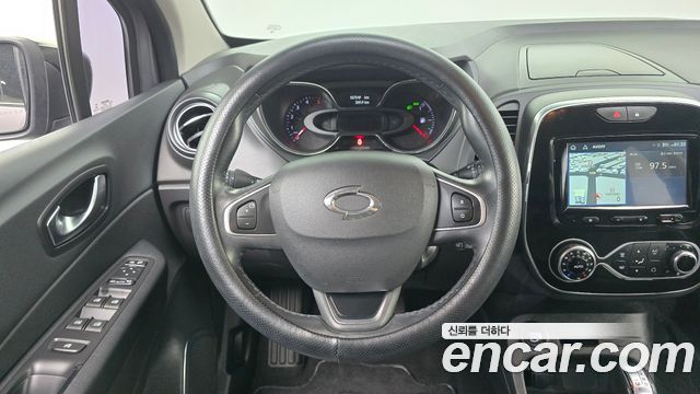 Renault Korea QM3 2018 — photo 13