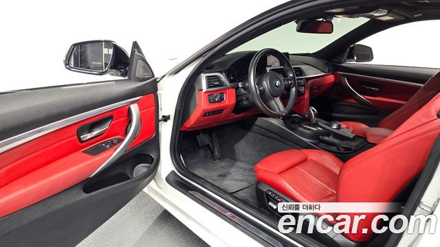 BMW 4-Series 2019 — photo 13
