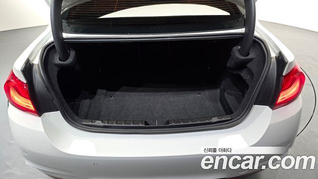 BMW 4-Series 2019 — photo 22