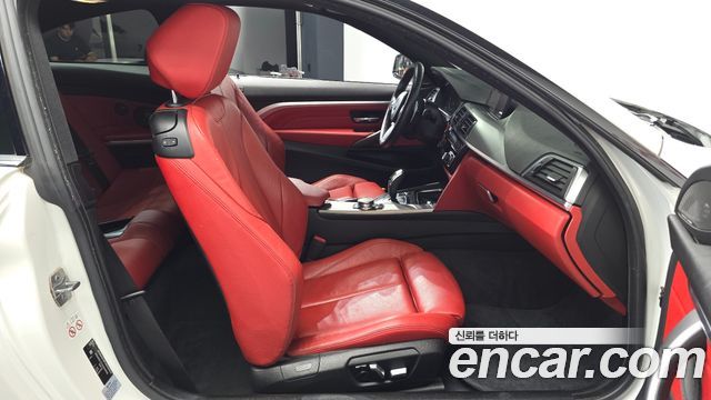 BMW 4-Series 2019 — photo 16