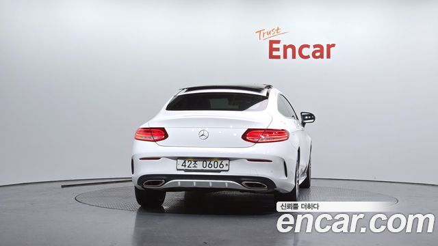 Mercedes-Benz C-Class 2016 — photo 4