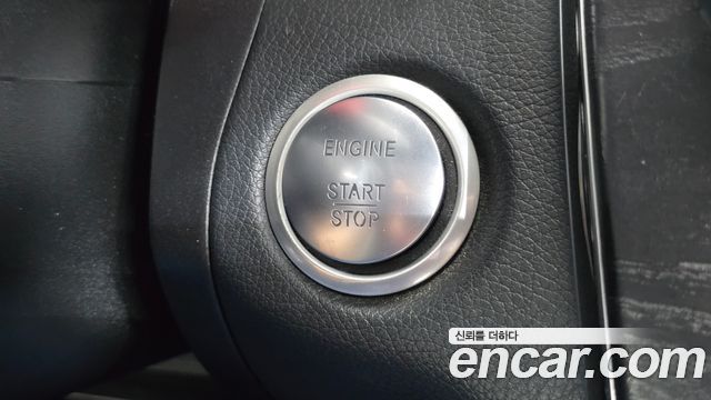 Mercedes-Benz C-Class 2016 — photo 19