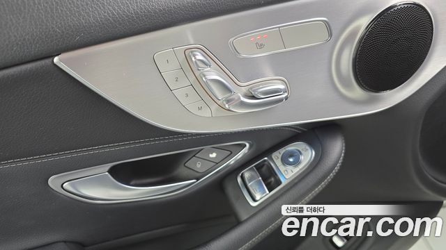 Mercedes-Benz C-Class 2016 — photo 20