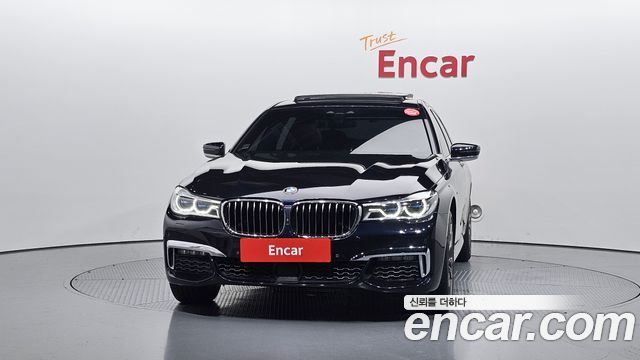 BMW 7-Series 2018 — photo 3