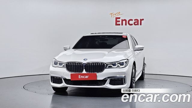 BMW 7-Series 2019 — photo 3
